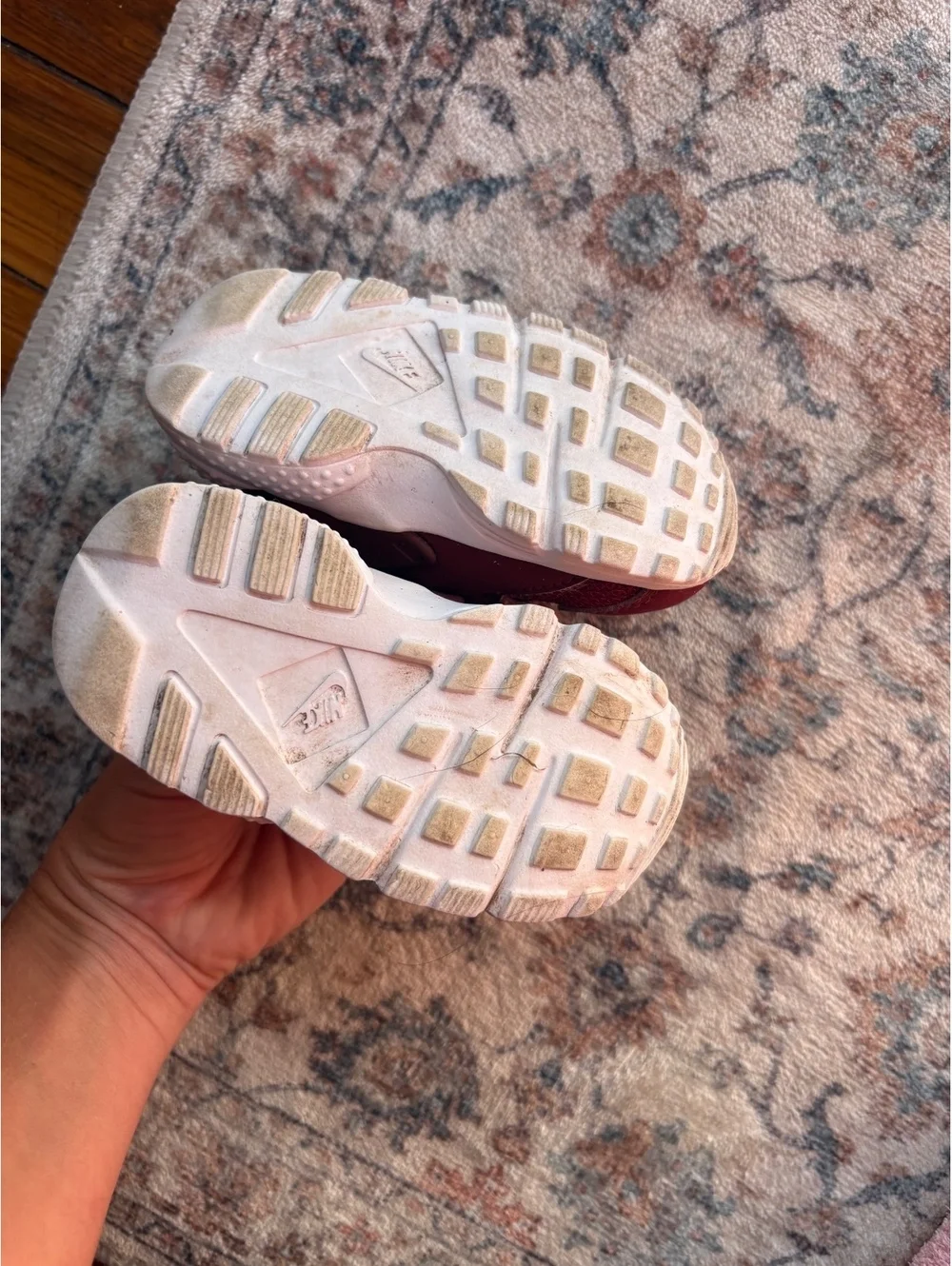 5C Burgundy Nike Toddler Huarache Slip On Sneakers